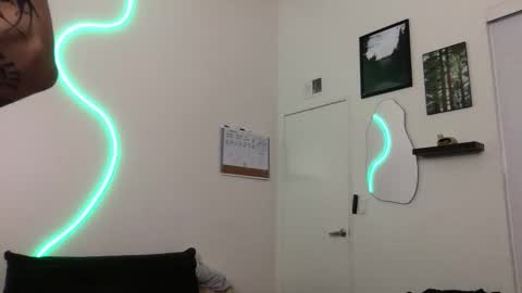 pretty boy online show from 10, 11, 2025