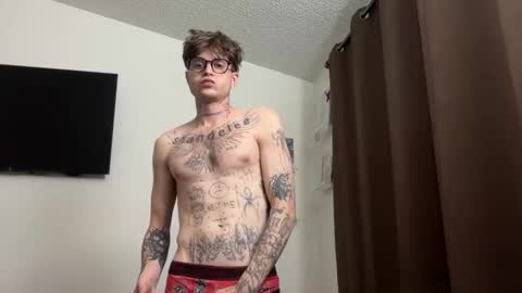 pretty boy online show from 17, 3, 2026