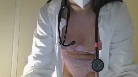 Snapshot of prettydoctor00 chatting on 18, 7, 2026 prettydoctor00 online show from 18, 7, 2026
