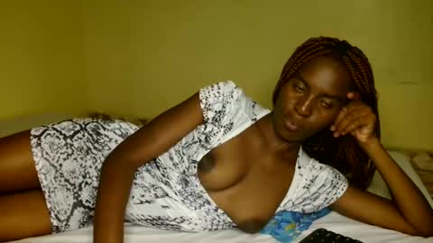 Snapshot of prettygoddess1 chatting on 28, 5, 2026 Mary online show from 28, 5, 2026