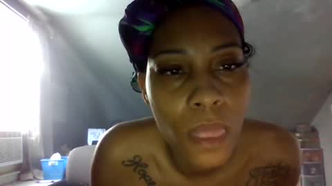 Snapshot of prettyhairedbone chatting on 17, 3, 2026 Pink Pussy69 online show from 17, 3, 2026