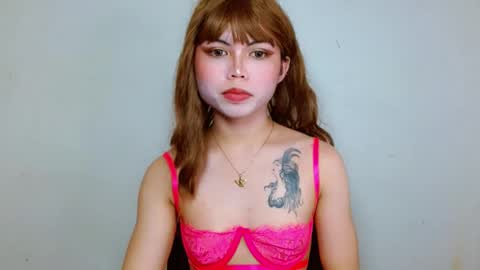 Snapshot of prettyjulian chatting on 7, 1, 2025 SEXY JULIA online show from 7, 1, 2025