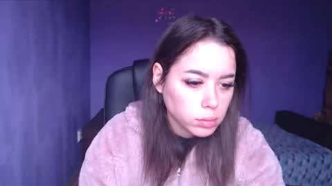 prettyjulliette online show from 1, 2, 2025