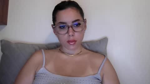 prettyjulliette online show from 17, 11, 2025