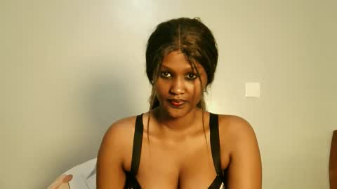prettykeilaa online show from 5, 6, 2026