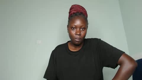 Snapshot of prettyliz1999 chatting on 25, 2, 2025 Lizzy online show from 25, 2, 2025