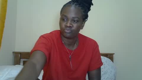 Snapshot of prettyliz30 chatting on 17, 6, 2026 LILIAN online show from 17, 6, 2026