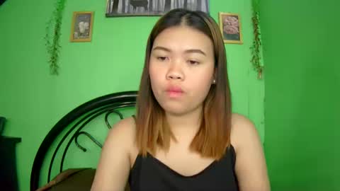 prettymae756493 online show from 2, 4, 2026