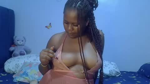 Snapshot of prettymel1 chatting on 13, 3, 2026 prettymel1 online show from 13, 3, 2026