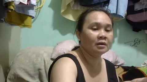 Snapshot of prettynhing chatting on 7, 12, 2024 Nhing online show from 7, 12, 2024