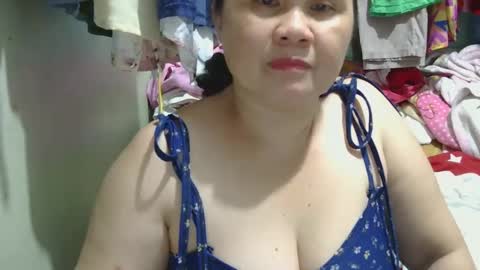 Snapshot of prettynhing chatting on 10, 1, 2025 Nhing online show from 10, 1, 2025