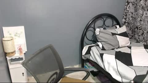 ashley online show from 3, 12, 2025