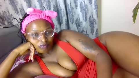 prettysmiless online show from 26, 9, 2025