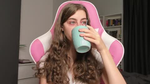 Sophie  next stream will be at Monday  i will wait you guys  online show from 11, 5, 2026