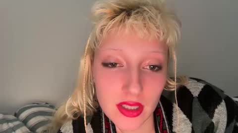 Snapshot of prettyunicorn555 chatting on 28, 1, 2025 Dahlia online show from 28, 1, 2025