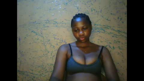 prettyxxpac online show from 15, 4, 2026