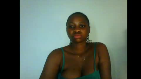 Snapshot of prettyxxpac chatting on 7, 7, 2026 prettyxxpac online show from 7, 7, 2026