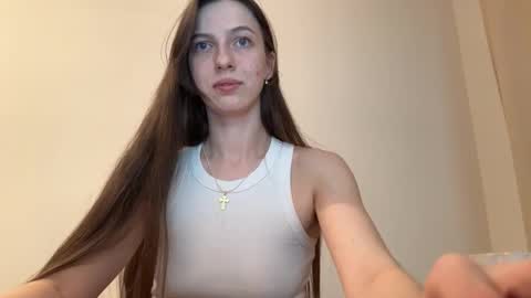 prettyyy_angel online show from 19, 2, 2026