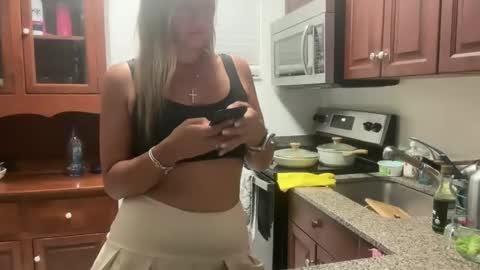 prettyyykittyyy22 online show from 11, 11, 2025