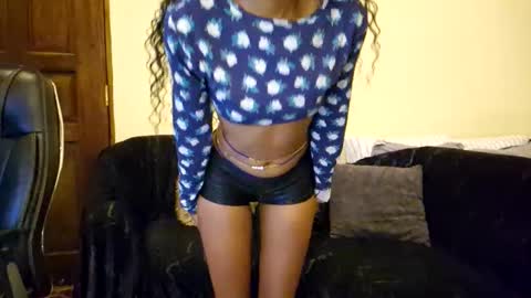 priceless_sexy online show from 10, 3, 2026