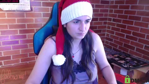 Snapshot of princesa_leia_zathur chatting on 7, 1, 2025 Leia online show from 7, 1, 2025