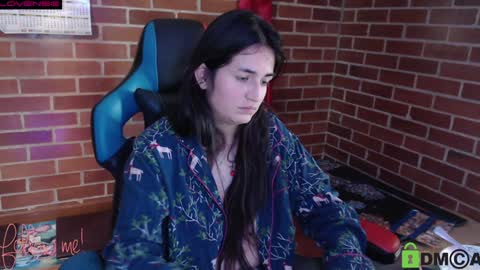 Snapshot of princesa_leia_zathur chatting on 21, 1, 2025 Leia online show from 21, 1, 2025