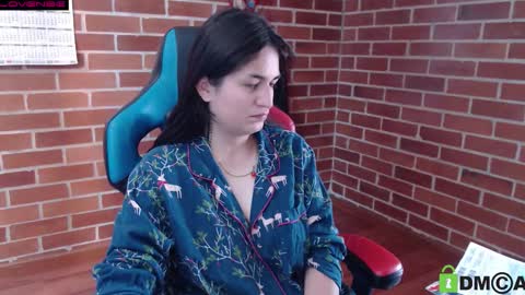 Snapshot of princesa_leia_zathur chatting on 23, 9, 2025 Leia online show from 23, 9, 2025