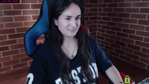 Leia online show from 9, 11, 2025