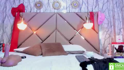 ANIEE online show from 4, 12, 2025