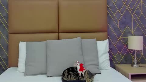  Princess Deimos  online show from 6, 1, 2026