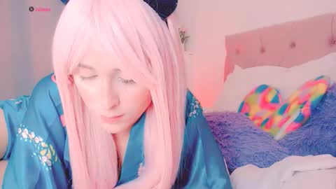 Snapshot of princess_peaach chatting on 17, 10, 2025 ArianaJoliiee online show from 17, 10, 2025
