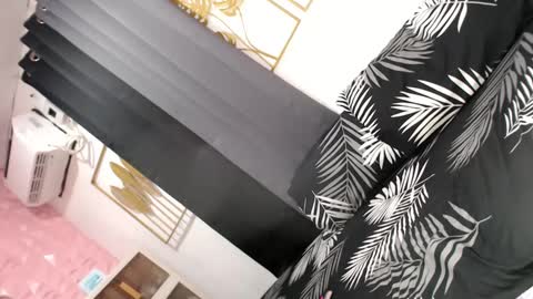 Snapshot of princess_stellaxx chatting on 26, 2, 2025 Estela online show from 26, 2, 2025
