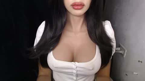 Jen online show from 5, 4, 2026