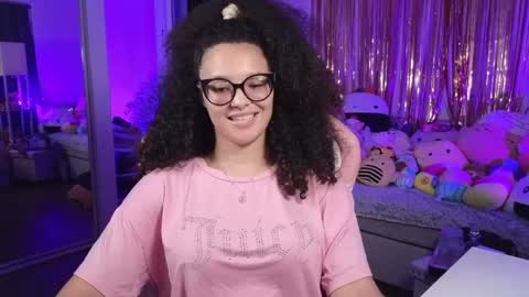 Snapshot of princessamberrrxo chatting on 19, 5, 2026 Amber online show from 19, 5, 2026
