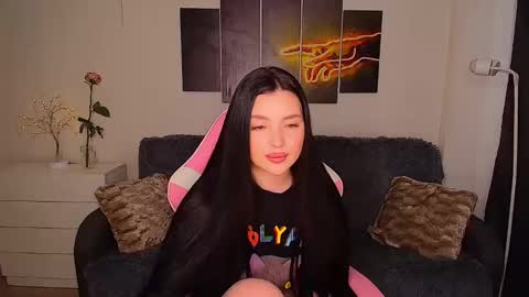 Snapshot of princessamira1 chatting on 16, 2, 2025 princessamira1 online show from 16, 2, 2025