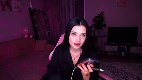 princessamira1 online show from 13, 3, 2026