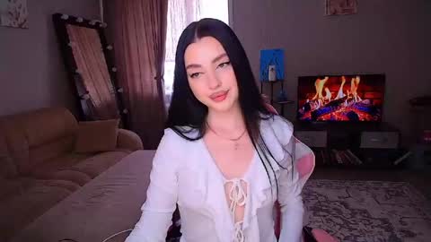Snapshot of princessamira1 chatting on 28, 5, 2026 princessamira1 online show from 28, 5, 2026
