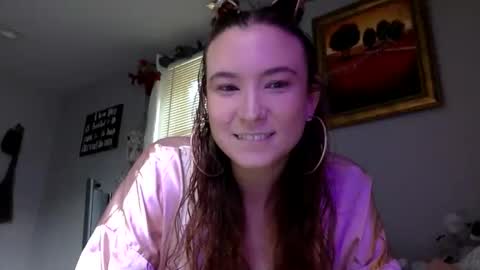 Annie Violet online show from 26, 5, 2026