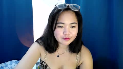 Snapshot of princessnaughty69 chatting on 6, 12, 2024 SweetyHeart online show from 6, 12, 2024