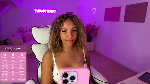 Snapshot of princessromyindy chatting on 4, 8, 2026 princessromyindy online show from 4, 8, 2026