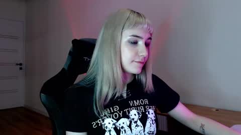 18 y.o online show from 19, 2, 2025