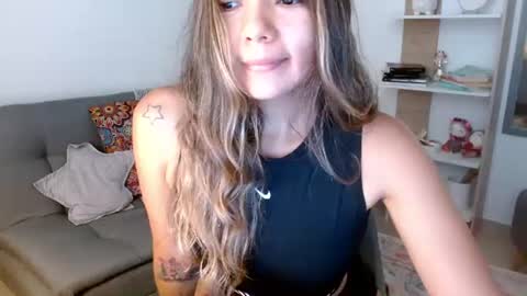 Snapshot of priscila_black chatting on 5, 7, 2026 Marcela online show from 5, 7, 2026