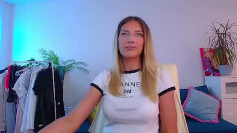 Snapshot of private_call chatting on 23, 7, 2026 Nansy online show from 23, 7, 2026