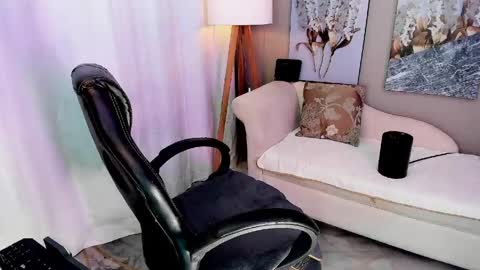 Snapshot of priya_rose chatting on 6, 5, 2026 Priya Rose online show from 6, 5, 2026