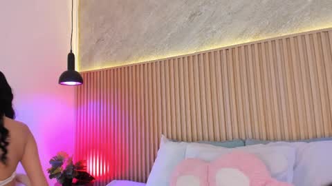 Profana Red online show from 1, 4, 2026