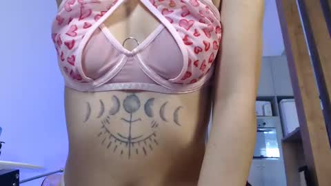 Snapshot of profanepervert chatting on 26, 10, 2025 Lua Sekmet online show from 26, 10, 2025