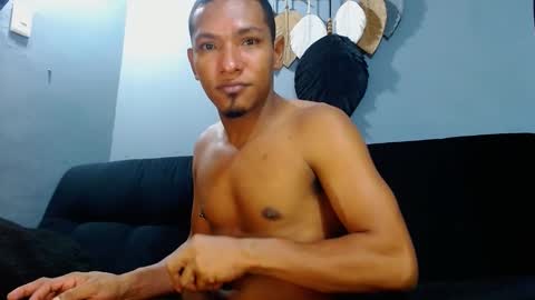 Grande y Gruesa online show from 14, 12, 2024