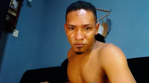 Grande y Gruesa online show from 14, 1, 2025