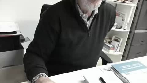 mature hairy guy online show from 15, 1, 2026