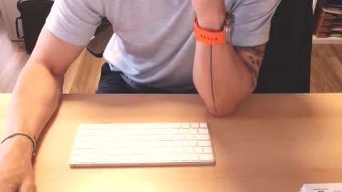 Snapshot of protos2025 chatting on 10, 3, 2025 protos2025 online show from 10, 3, 2025
